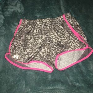 Workout Under Amour Shorts
